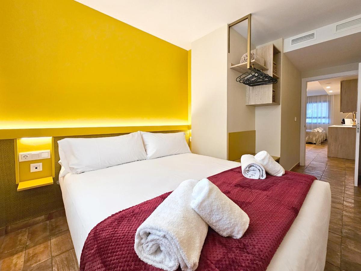 Apartamentos Las Ciencias U Walencja Zewnętrze zdjęcie