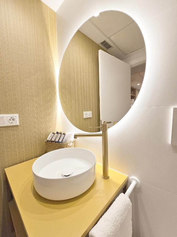 Apartamentos Las Ciencias U Walencja Zewnętrze zdjęcie